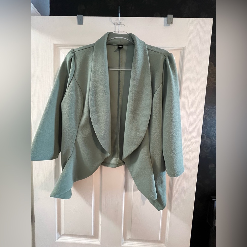 SHEIN Women's Blazer in Sage Green